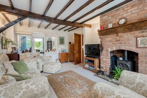 undefined, Kings Lane, Snitterfield, Stratford-upon-Avon
