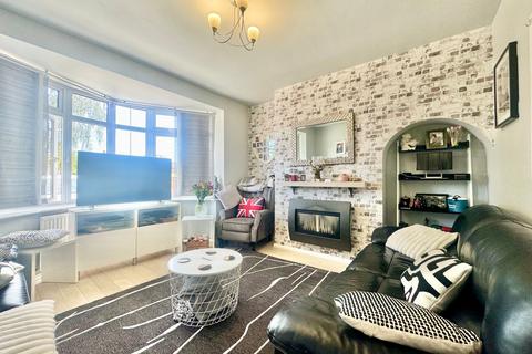 3 bedroom semi-detached house for sale, Brent Knowle Gardens, Leicester, LE5