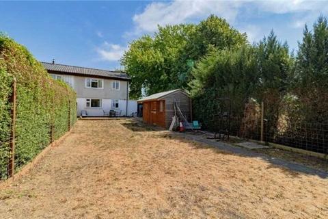 undefined, Ward Gardens, Cippenham SL1