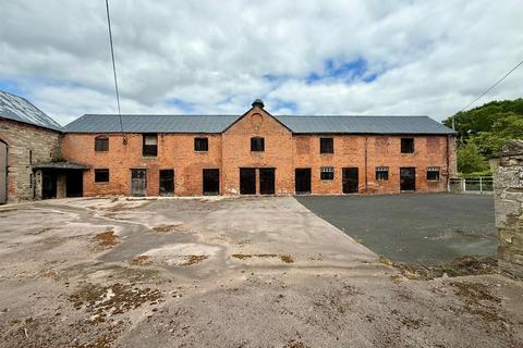 undefined, Belmont, Hereford