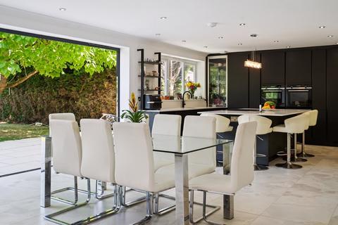 4 bedroom detached house for sale, Monument Lane, Chalfont St. Peter, Gerrards Cross, Buckinghamshire, SL9
