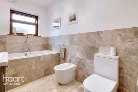 3 bedroom semi-detached house for sale, Whitton Avenue East, Greenford