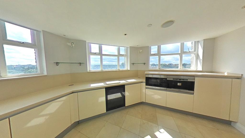 Kitchen (1)