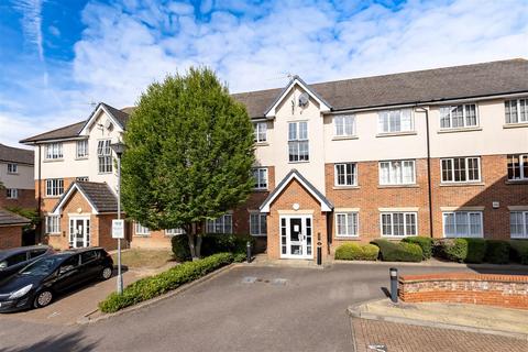 2 bedroom flat for sale, Addison Court, Epping