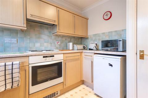 undefined, Addison Court, Epping