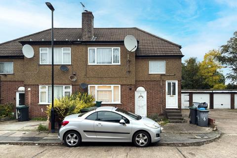 2 bedroom maisonette for sale, Fenman Court, Shelbourne Road, Tottenham, London