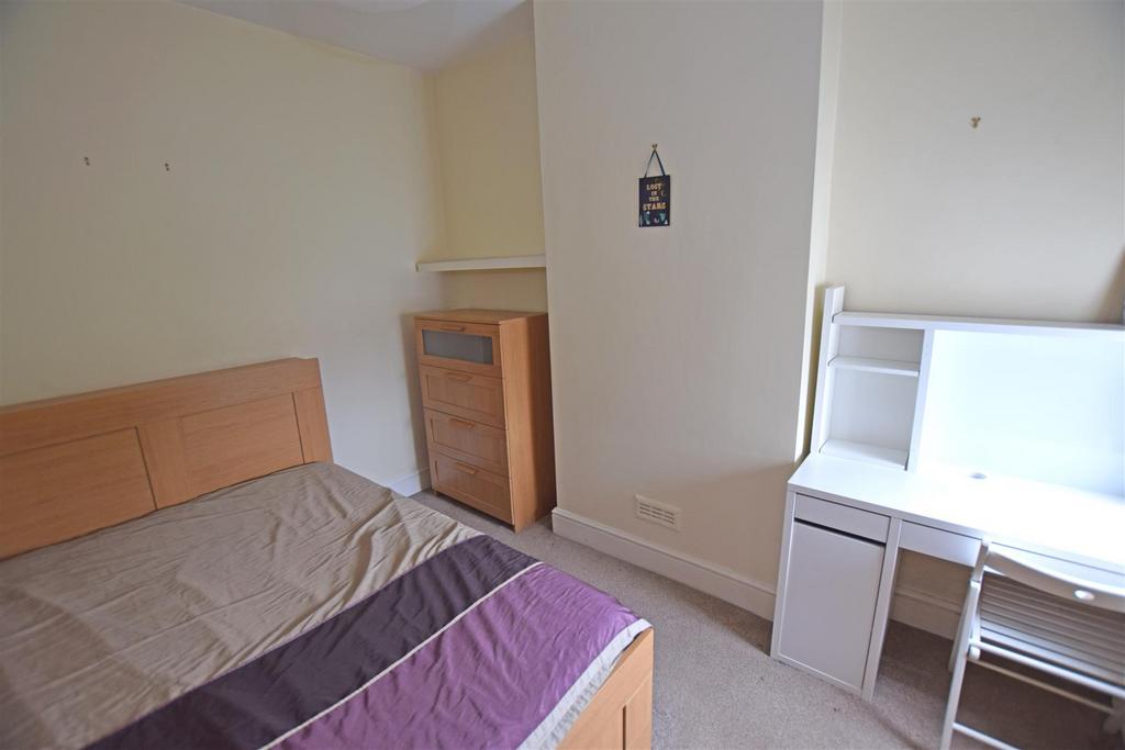 Bedroom2.jpg
