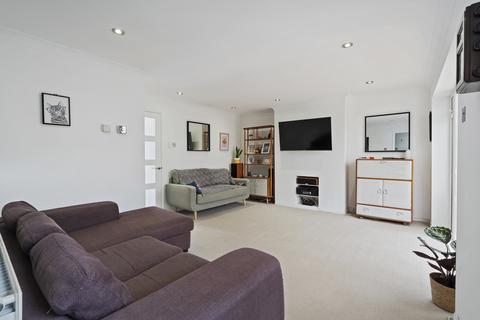 3 bedroom semi-detached house for sale, Pallot Close, Bursledon SO31