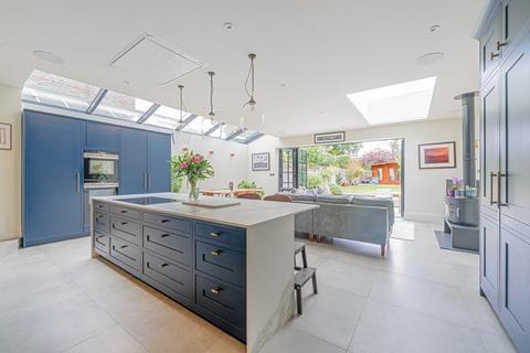 36 Landford Road, London, SW15 1AG