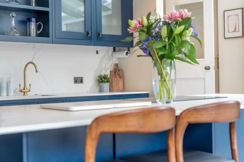 36 Landford Road, London, SW15 1AG