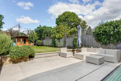 36 Landford Road, London, SW15 1AG