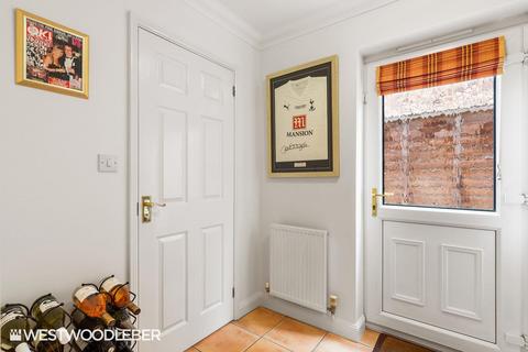 3 Lanthorn Close, Broxbourne, EN10 7NR
