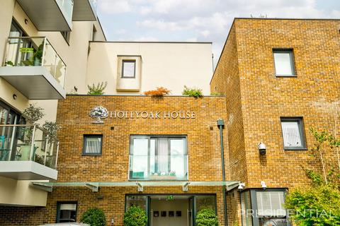 2 bedroom flat for sale, Loughton IG10
