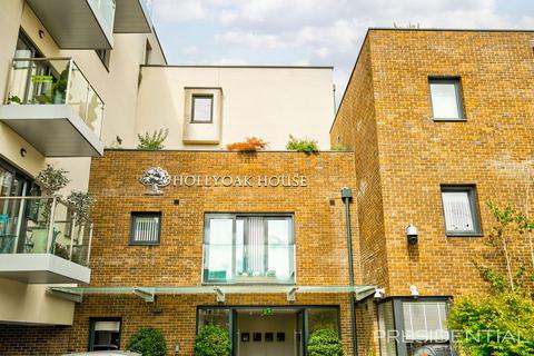 undefined, High Road, Loughton IG10