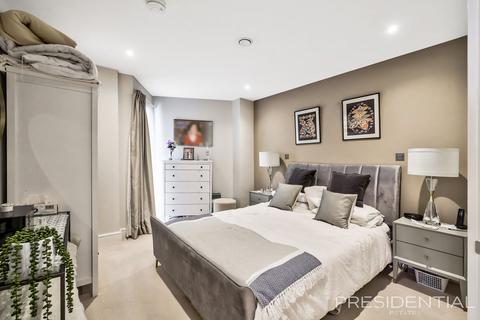 undefined, Hollybush House, Loughton IG10
