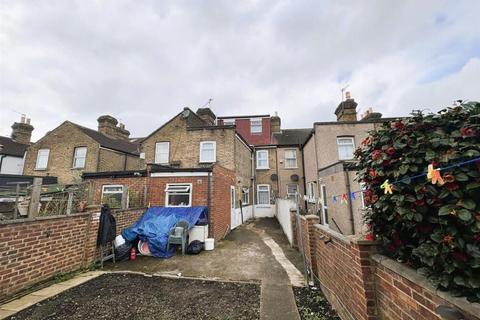 undefined, Featherstone Road, Southall UB2