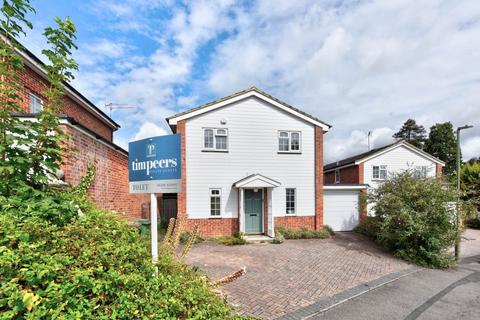 undefined, Milton Close, Henley-On-Thames