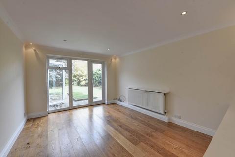 undefined, Milton Close, Henley-On-Thames