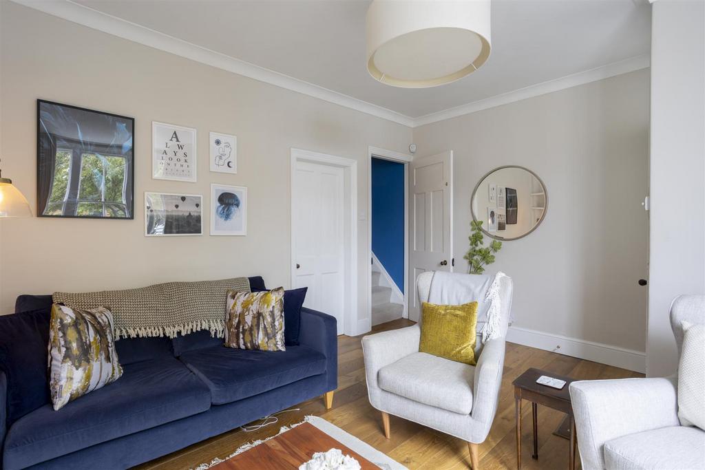 18 Howe Hill Road 12.jpg