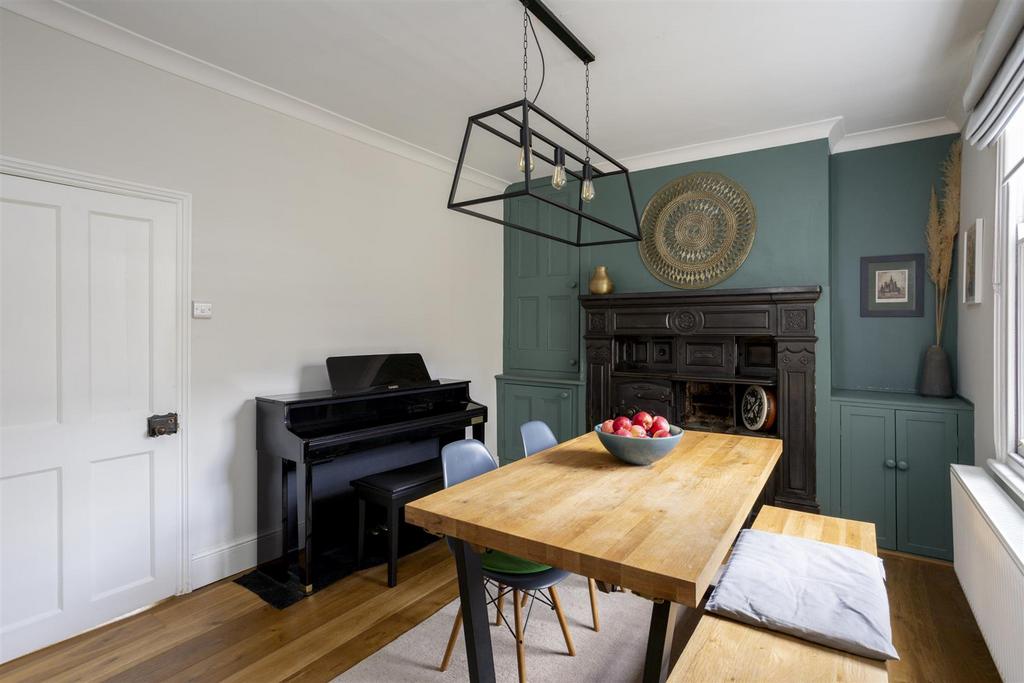 18 Howe Hill Road 16.jpg