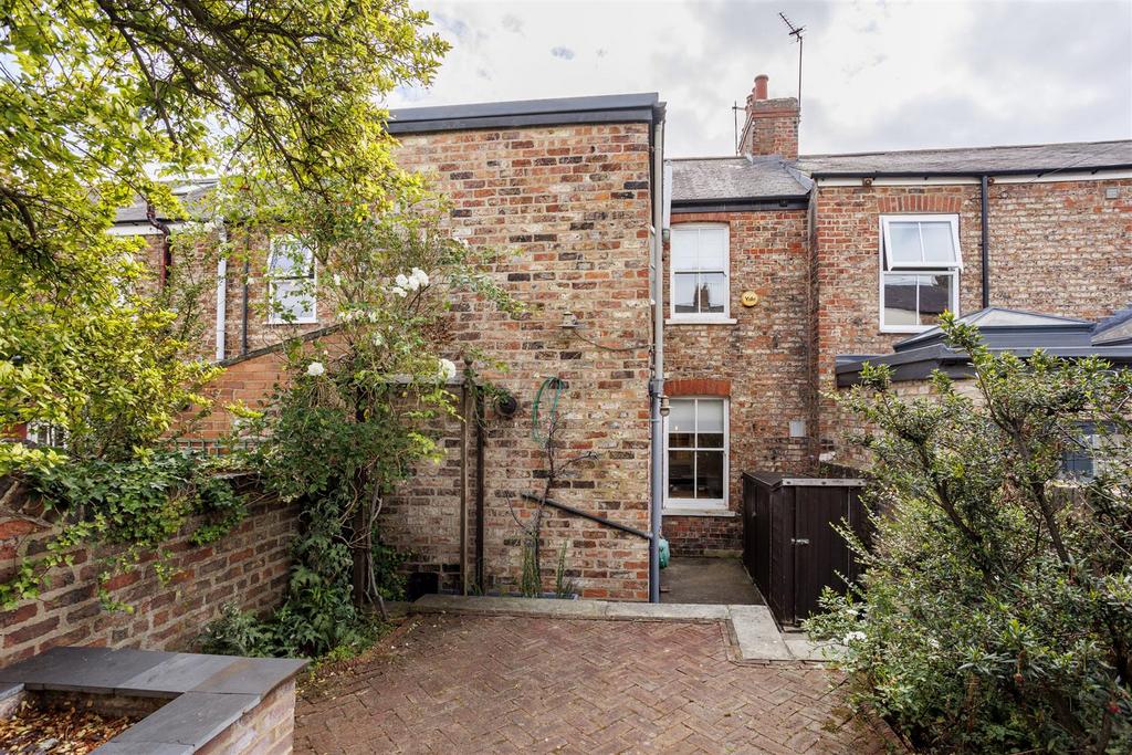 18 Howe Hill Road 25.jpg