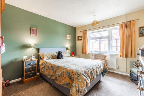 undefined, Beautifully Updated Bungalow in Dersingham