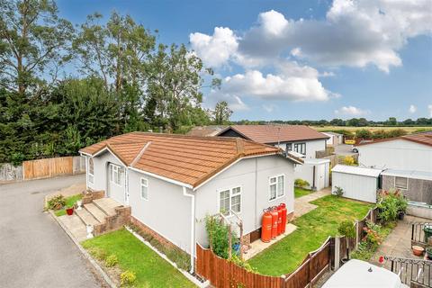 undefined, Bletchenden Road, Headcorn, Ashford