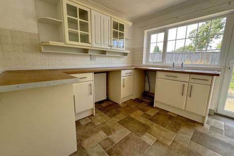 3 bedroom detached bungalow for sale, 16 Mayfield Crescent Louth LN11 8EQ