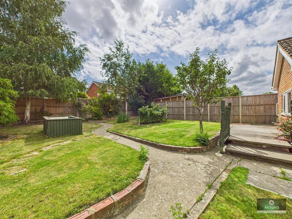 CAM04622 G0-PR0027-STILL014.jpg