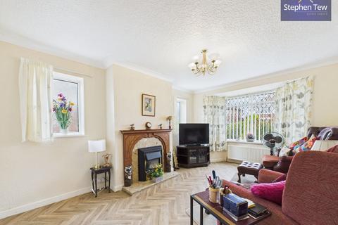 2 bedroom bungalow for sale, Leach Lane, Lytham St. Annes, FY8