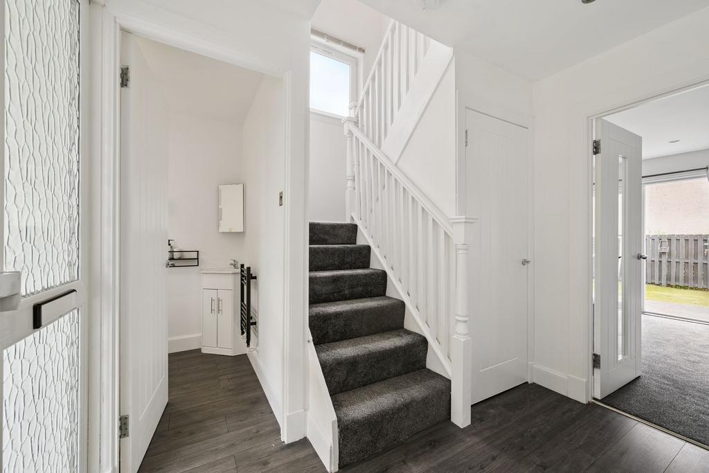 Hall / Stairway