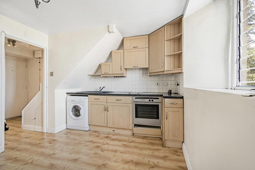 Reception/Kitchen