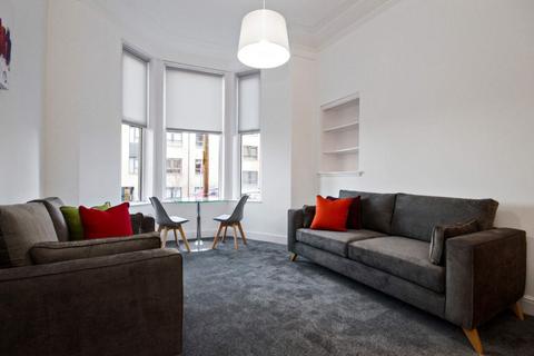 2 bedroom flat to rent, Oban Drive, North Kelvinside, Glasgow, G20