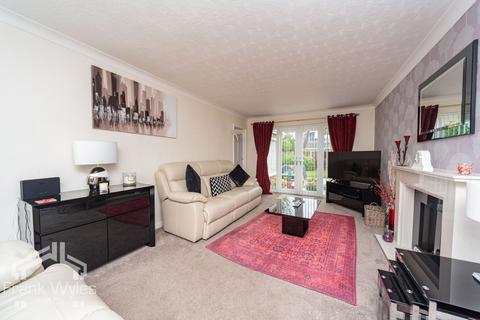 2 bedroom detached bungalow for sale, Holcroft Place, Lytham , Lancashire