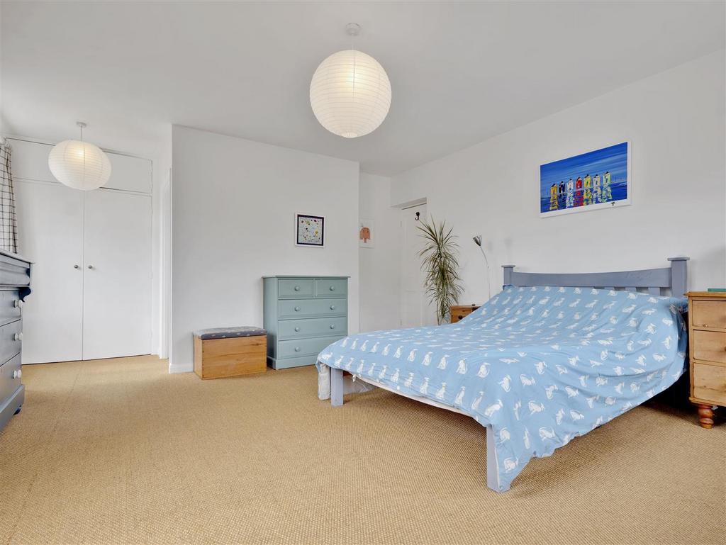 Bed 1