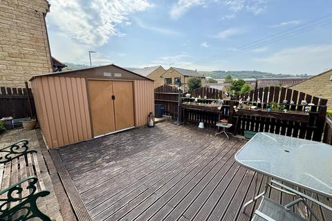 71 Caldercroft, Elland, HX5 9AY