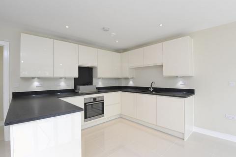 2 bedroom apartment to rent, Catteshall Road, Godalming GU7