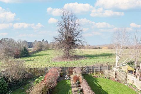 17 Fennell Grove, Ripon, HG4 2TE