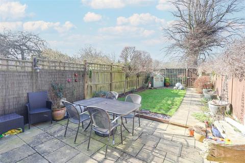 17 Fennell Grove, Ripon, HG4 2TE