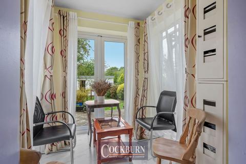 36 Elmhurst Road, London, SE9 4DN