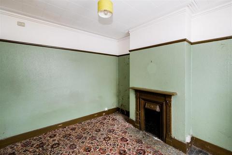 undefined, Carnarvon Road, London