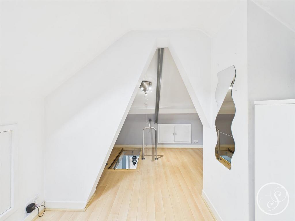 Useable loft space