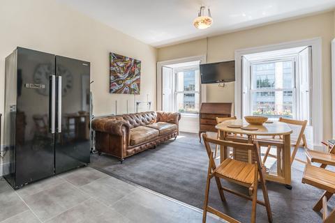 undefined, 0290L Morrison Street, Edinburgh, EH3 8BJ