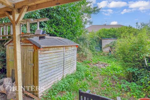 16 Ashbrook Crescent, Rochdale, OL12 9AJ