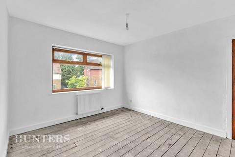 16 Ashbrook Crescent, Rochdale, OL12 9AJ