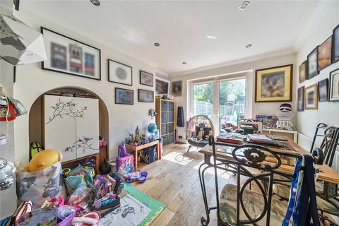 30 Whittell Gardens, London, SE26 4LN