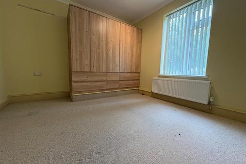 undefined, The Reeves, York