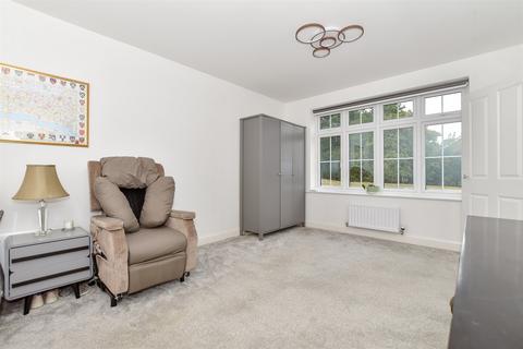4 bedroom detached house for sale, Long Strakes, Staplehurst, Tonbridge, Kent