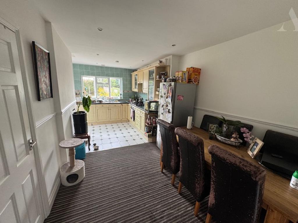 49 Ingleton Road kitchen diner 2