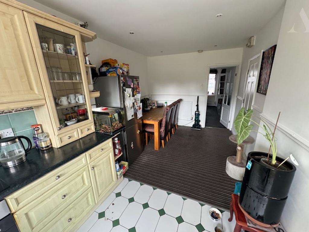 49 Ingleton Road kitchen diner